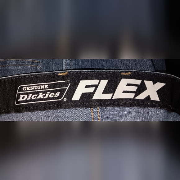 NWOT Dickies Flex Denim work shorts. Men’s Size 30 - Picture 4 of 5